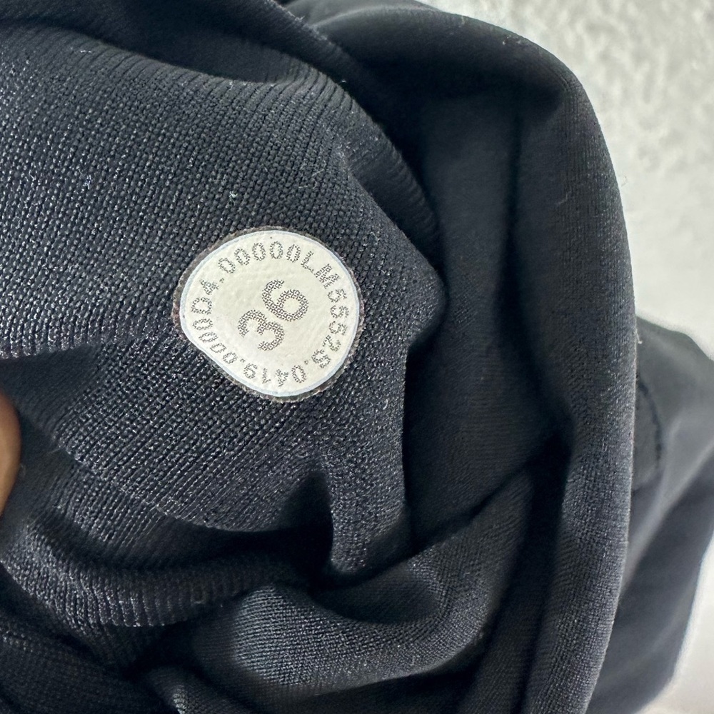 Lululemon ABC Slim Warpstreme 34" Black Size 36 - Picture 3 of 7